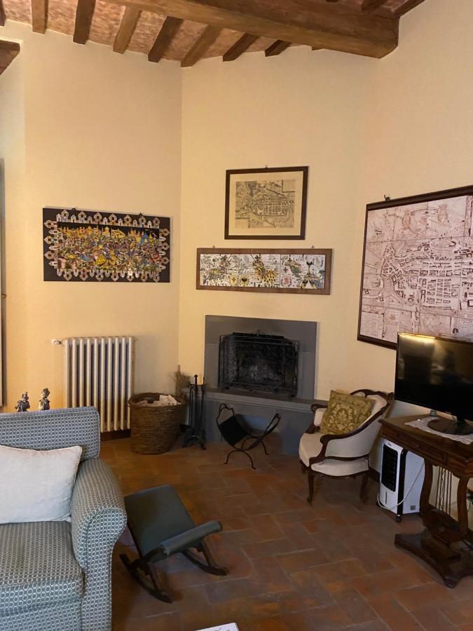 Vescovado 7 Apartment Губио Екстериор снимка