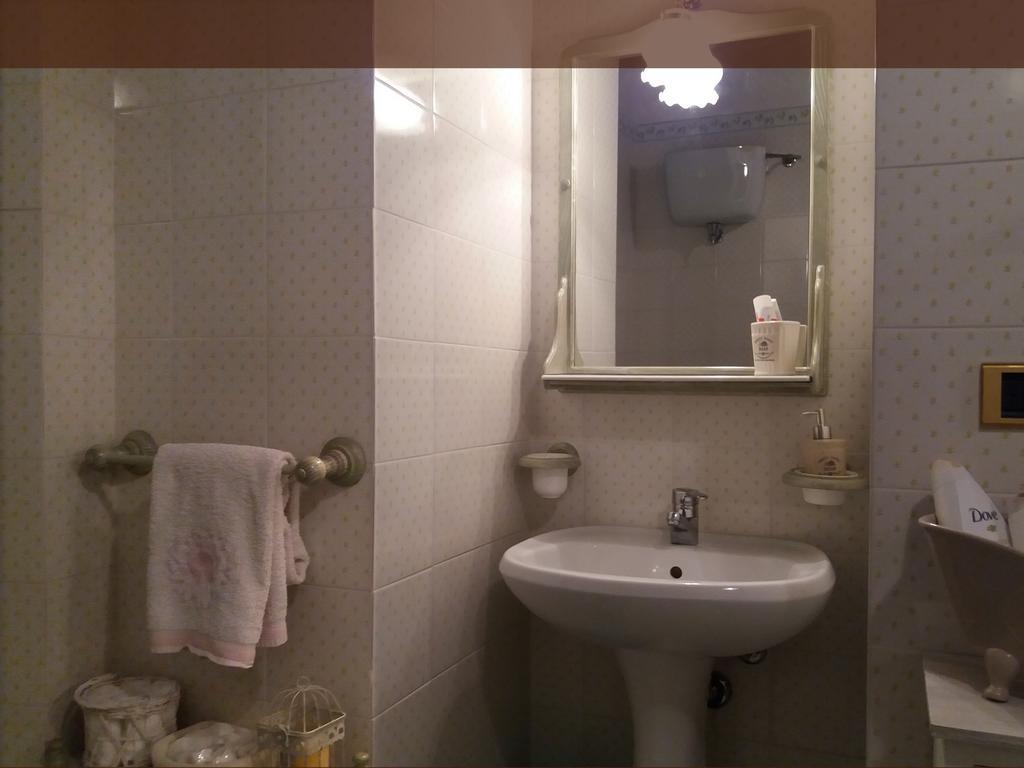 Vescovado 7 Apartment Губио Екстериор снимка